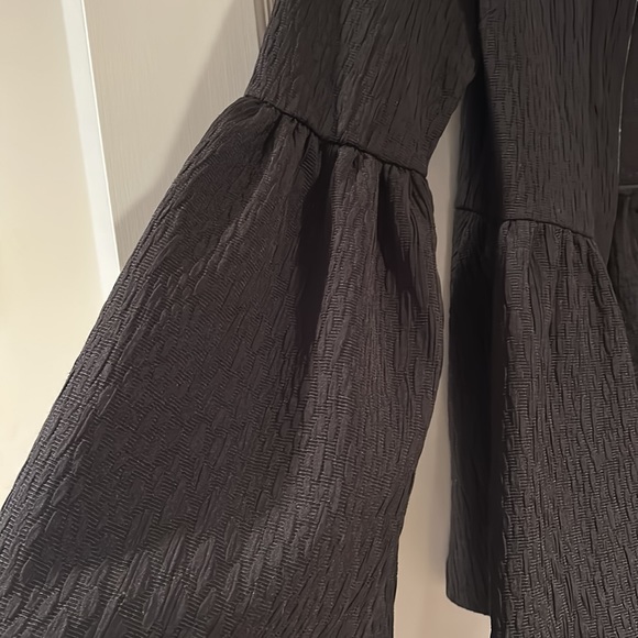 Lightweight Jacket - Picture 2 of 6